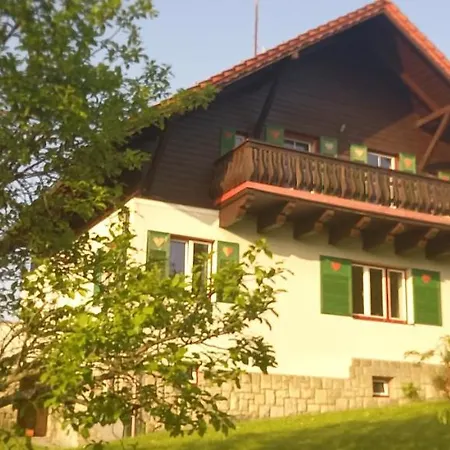 Vila Hesha דירה *